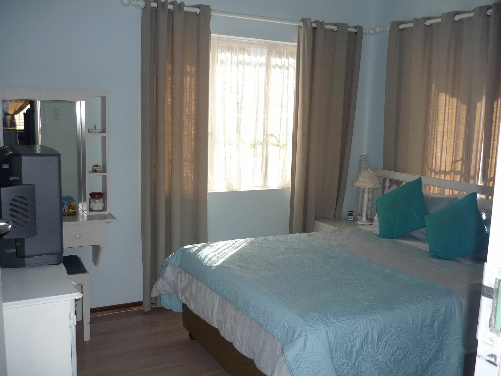 เอ1 คีนาตัน เบด แอนด์ เบรคฟาสต์ Bed & Breakfast เจฟฟรีส์เบย์ ภายนอก รูปภาพ
